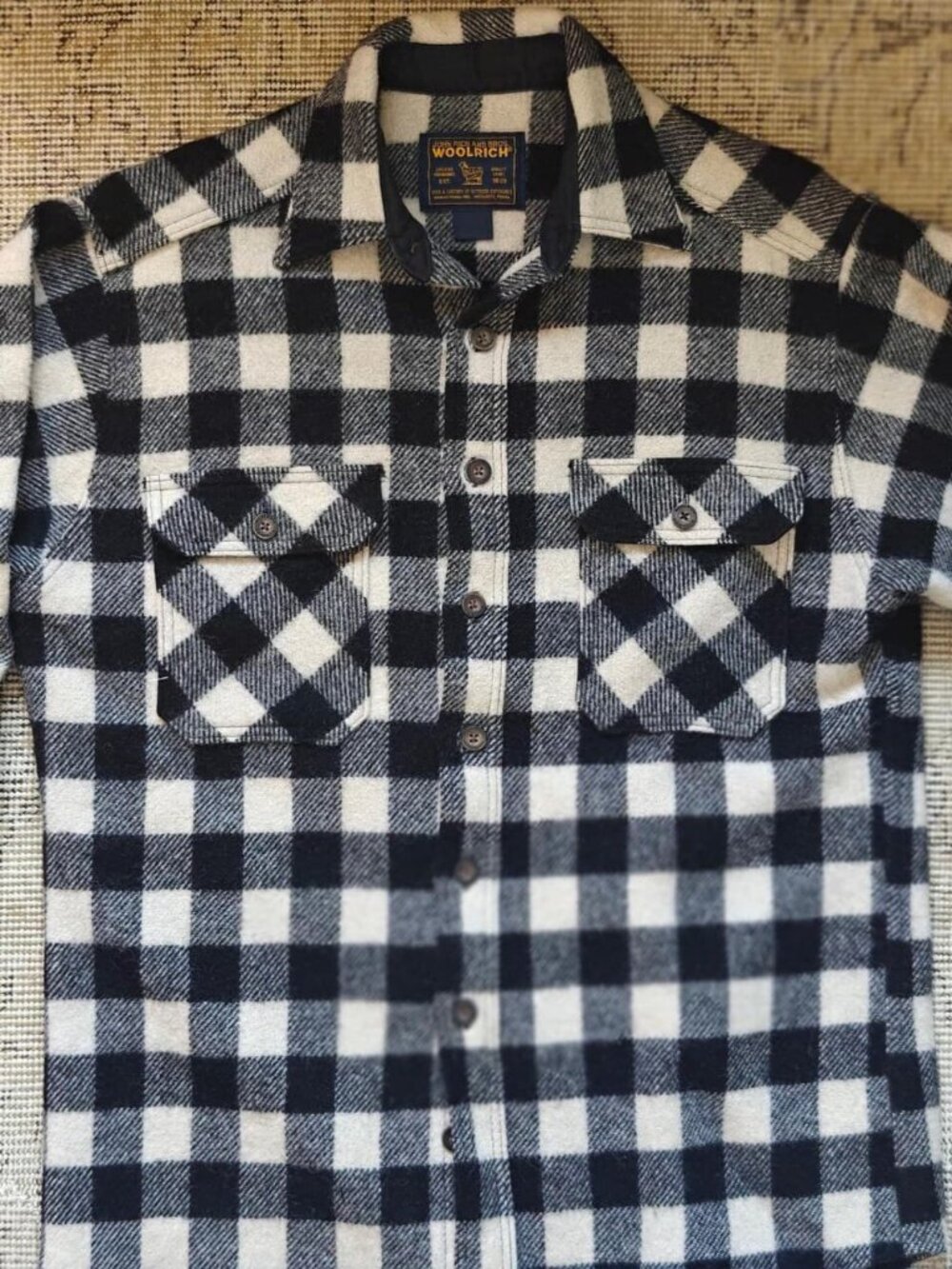 Vintage Woolrich Buffalo Plaid Black & Cream Size M Wool Shirt Jacket